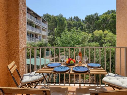 La Madrague Apartment | Studio Les Aigues Marines-72 by Interhome