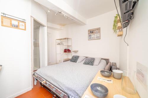 Beaucaire Apartment | Studio lumineux en centre de Beaucaire 2 pers - Cocon 3
