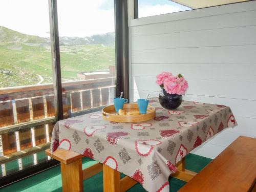 Val-Thorens Apartment | Studio Sérac V7 by Interhome