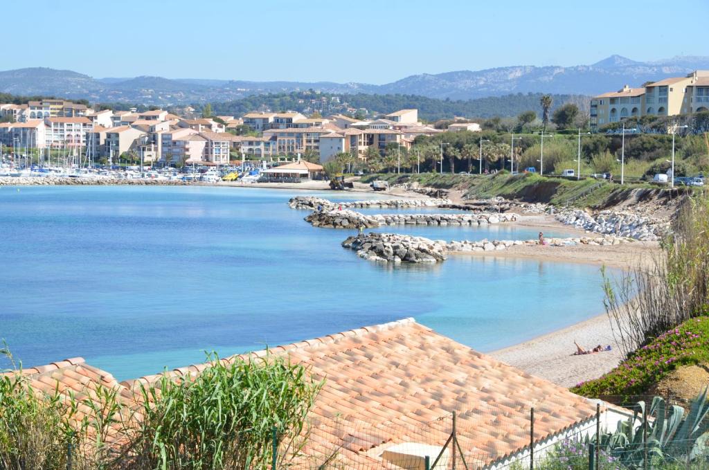 Six-Fours-les-Plages Apartment | studio sur plage