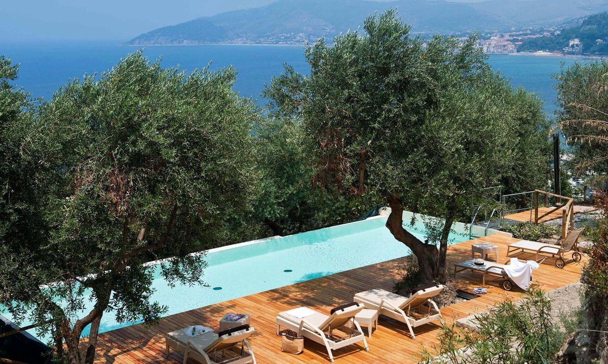 San Marco di Castellabate Villa | Stunning private villa for 18 people with WIFI, A/C, private pool, TV and terrace
