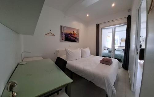 Le Luc Apartment | Suite Moulin de la Calade! Vue sur la Tour, Climatisation, Provence