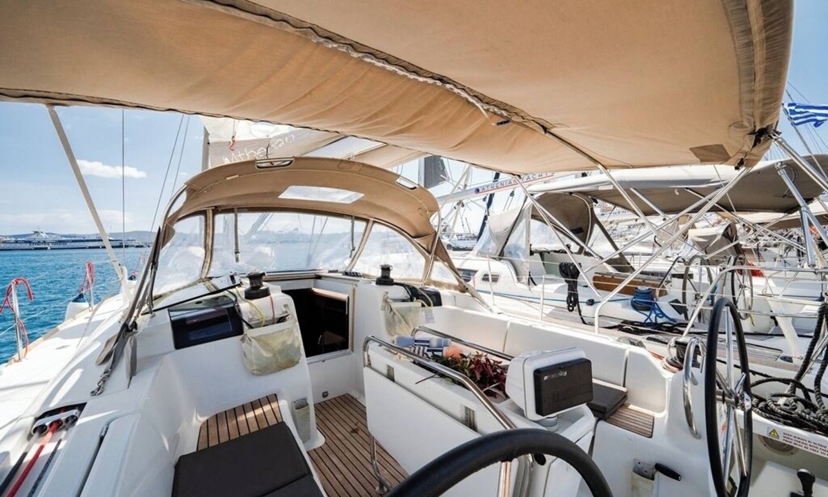 Lavrio Boat Rental | Sun-Kissed Sailing Adventure in the Saronic Islands