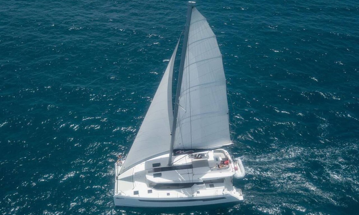 Eden Island Boat Rental | Sun-Kissed Sailing Adventure in Isla de Mahe, Seychelles