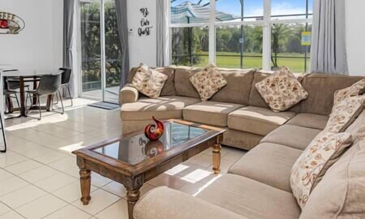 Legacy Park Villa | Sunny Family Getaway ~ Private Pool ~ Game Room