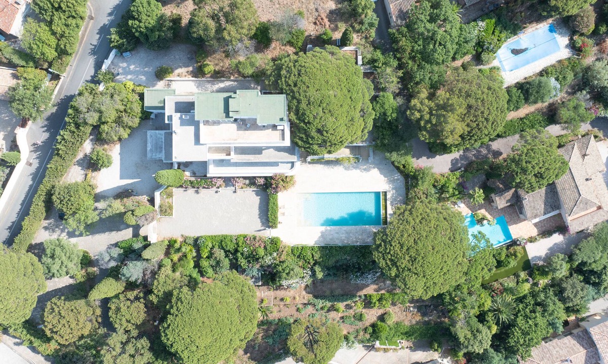 Sainte-Maxime Villa | Superb vintage design luxury villa with pool and St Maxime sea view