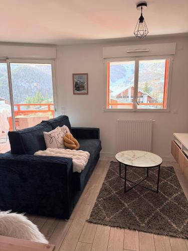 Saint-Etienne-de-Tinee Apartment | Superbe studio a Auron avec terrasse plein sud