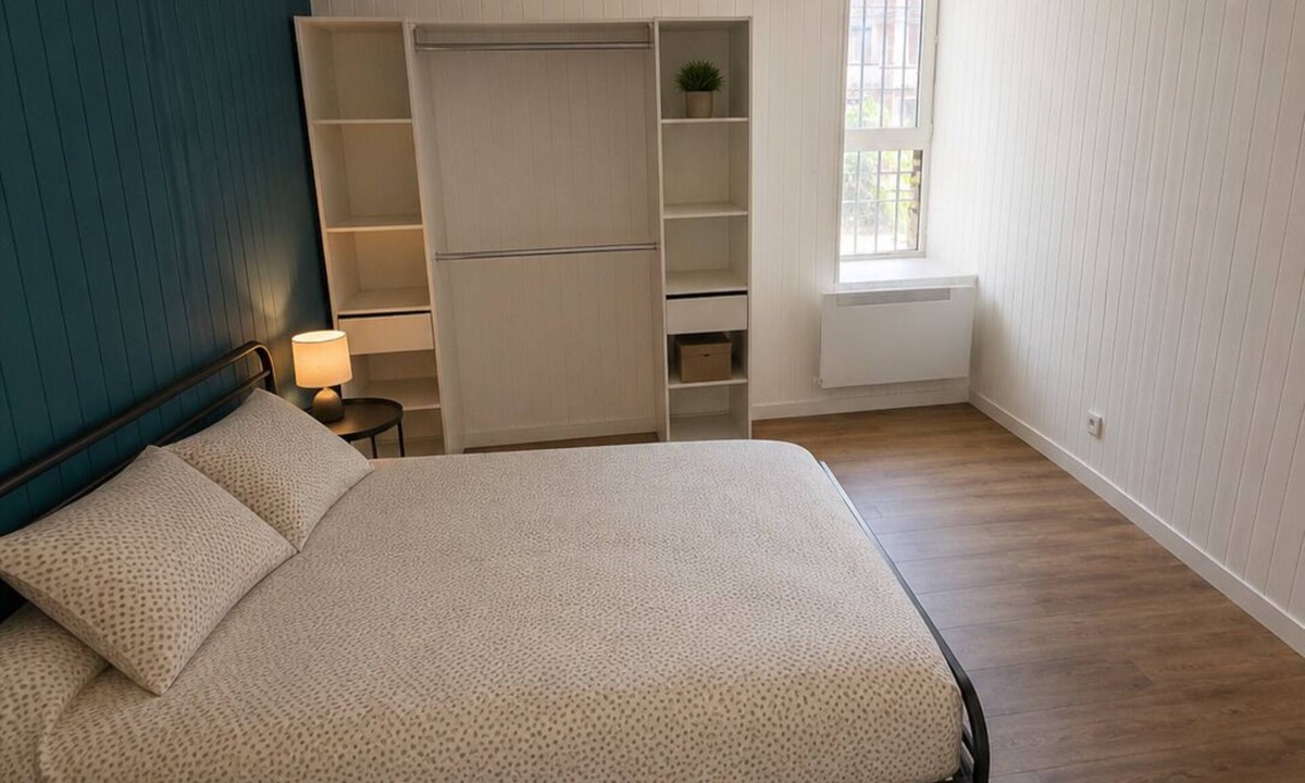 Montlucon Apartment | T4 historic city center Montluçon near train station