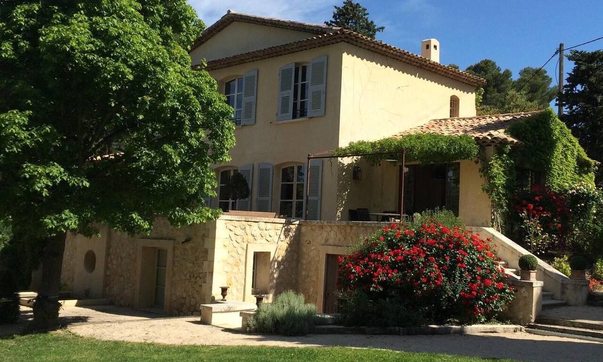 Est House | The Bastide of the Fountains