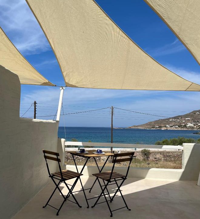Posidonia Apartment | The Black Pig Studios