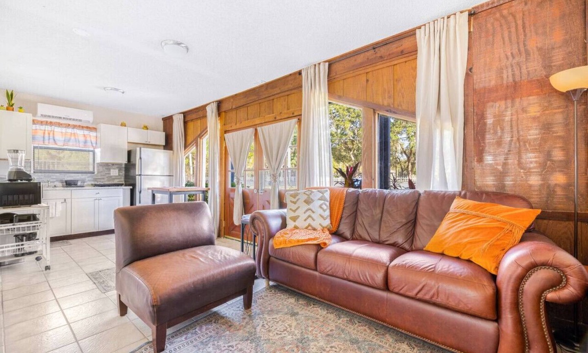Dover House | The Blue Star Private and cozy