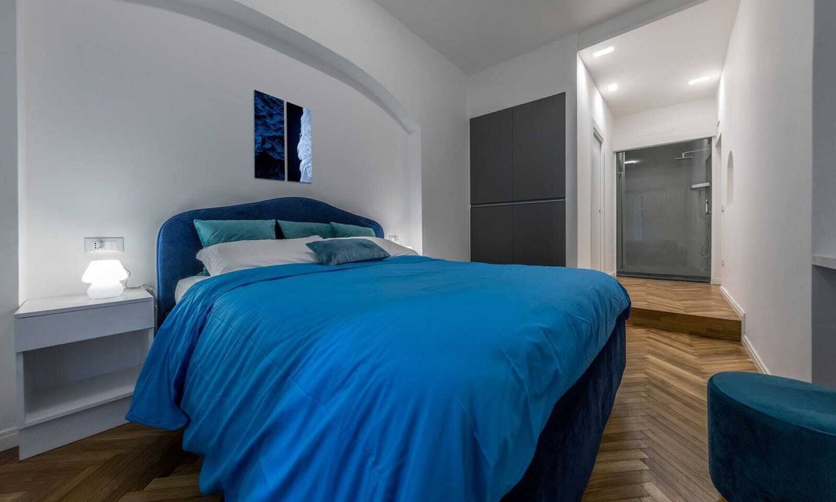 Historical Downtown Salerno Apartment | The Enchantment House, cozy apartment 2 minutes from the beach.
