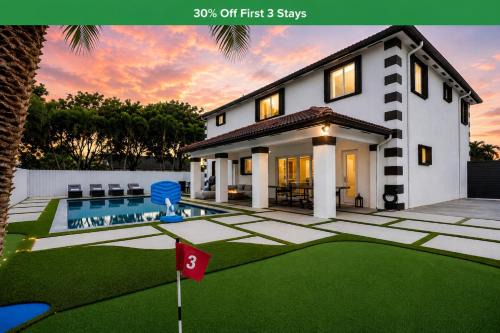 Ludlam House | The Miami Villa, Private Pool with Pool Table