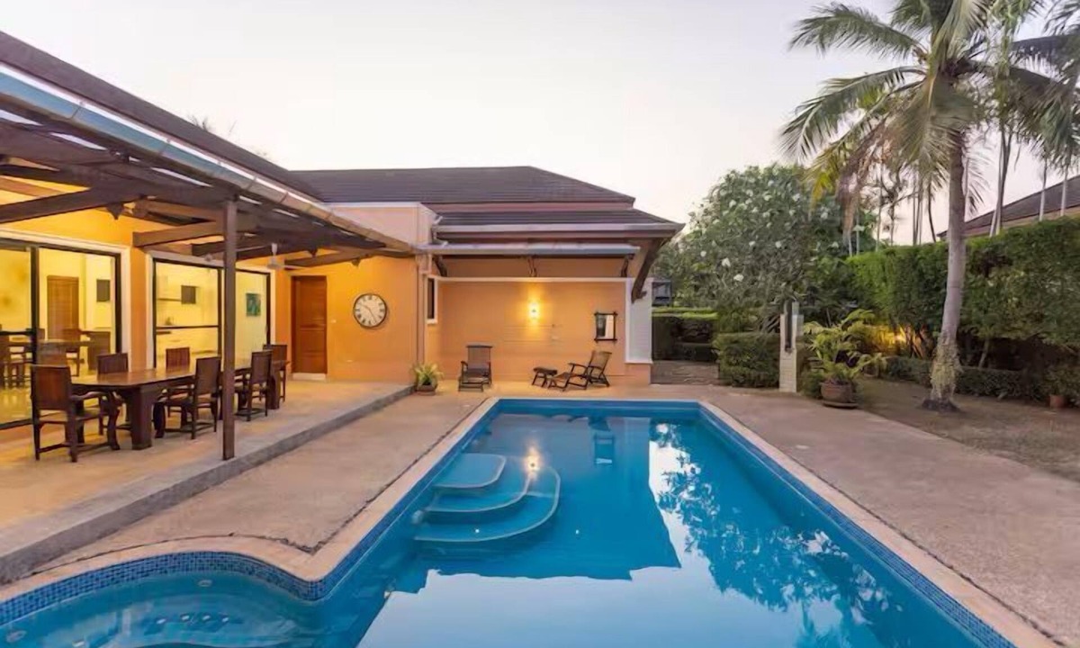 Chalong Villa | Tim buktu 4BR Jacuzzi WalkVillaMarket170