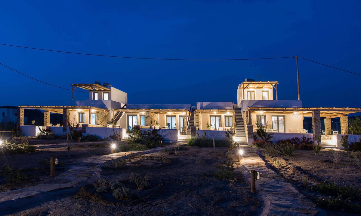 Plaka House | To Armiro - Boutique Houses