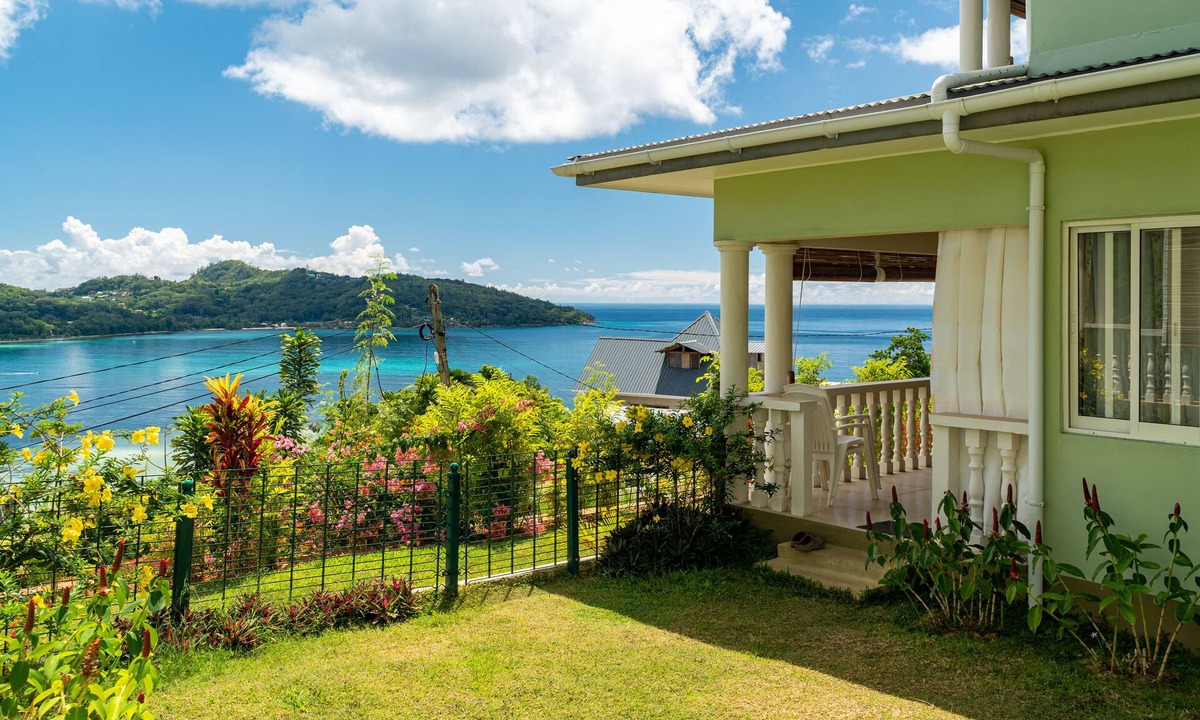 Anse La Mouche House | Top View retreat