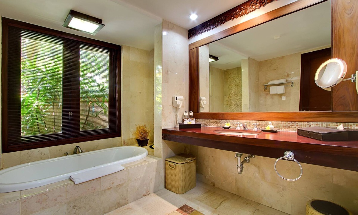 Kartika Plaza Villa | Very Clean and Comfortable Garden Villa near Kuta Centre