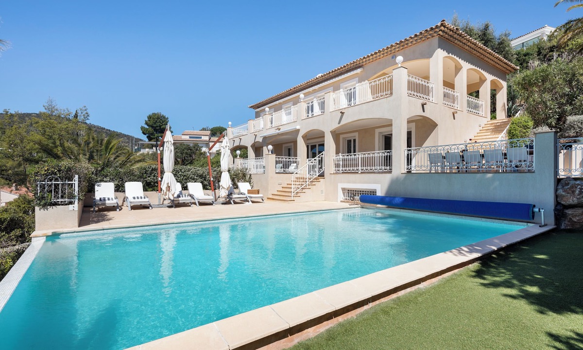 Les Issambres Villa | Villa 55 -Heated pool with exceptional view