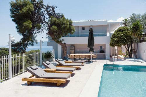 Isthmia Villa | Villa AERIA - 5BR, Sea View & Private Pool I Luxury