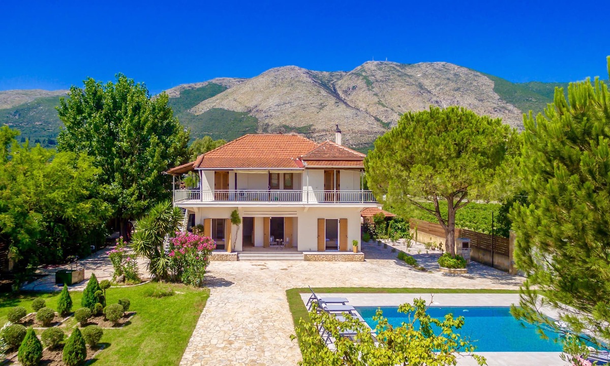 Pigadhakia Villa | Villa Agricola