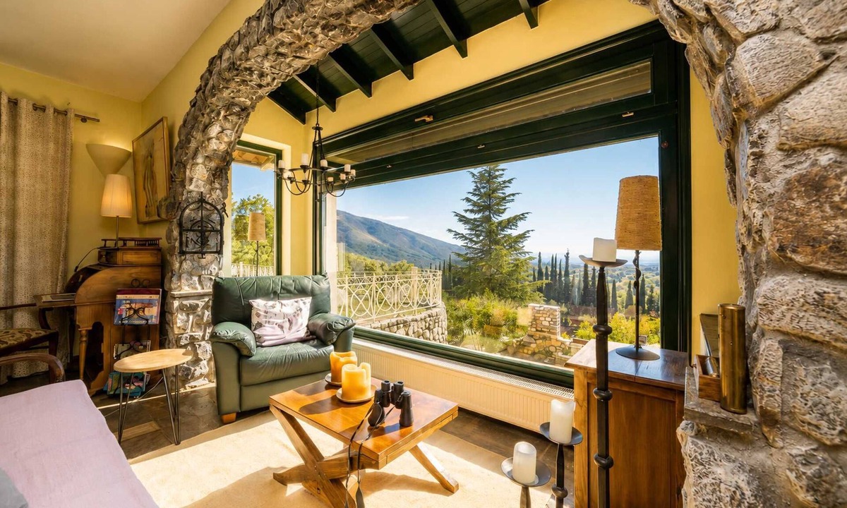 Taxiarkhai Apartment | Villa Aspilon-Peaceful Mountain Escape, near Drama