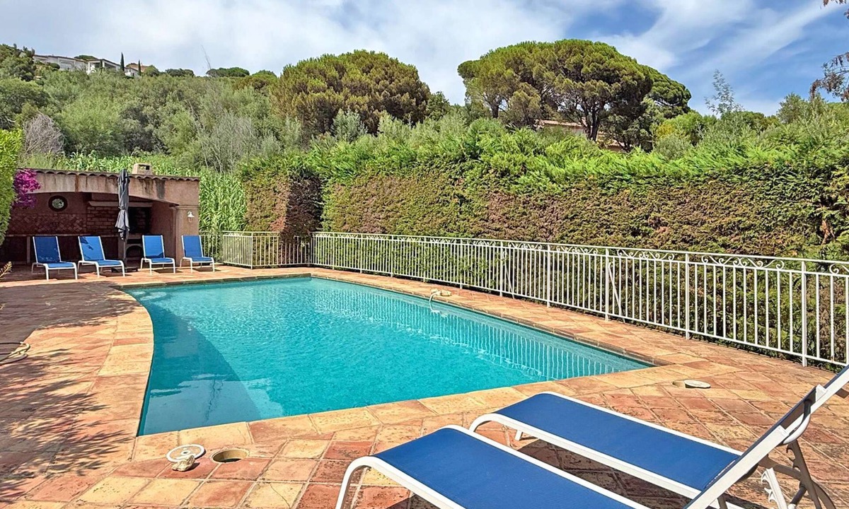 La Nartelle House | Villa for 6 people - Private pool - Air conditioning - WiFi - Sainte Maxime - Rated 3*