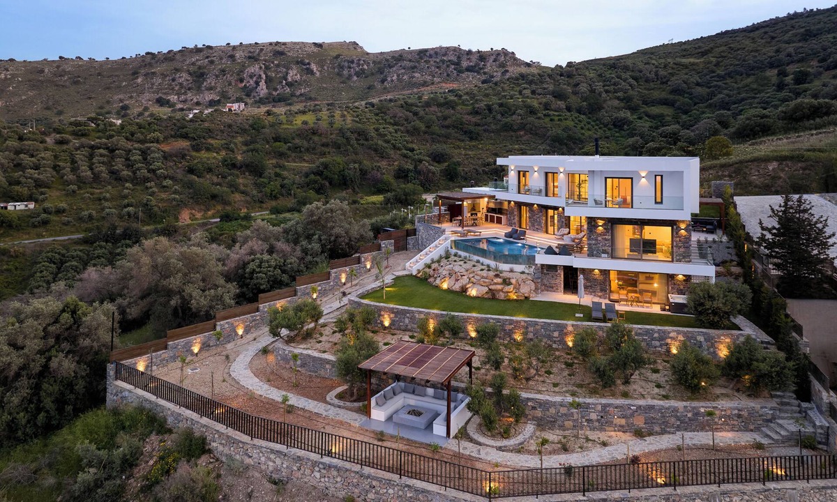 Linoperamata Villa | Villa Gaia Sea Horizon