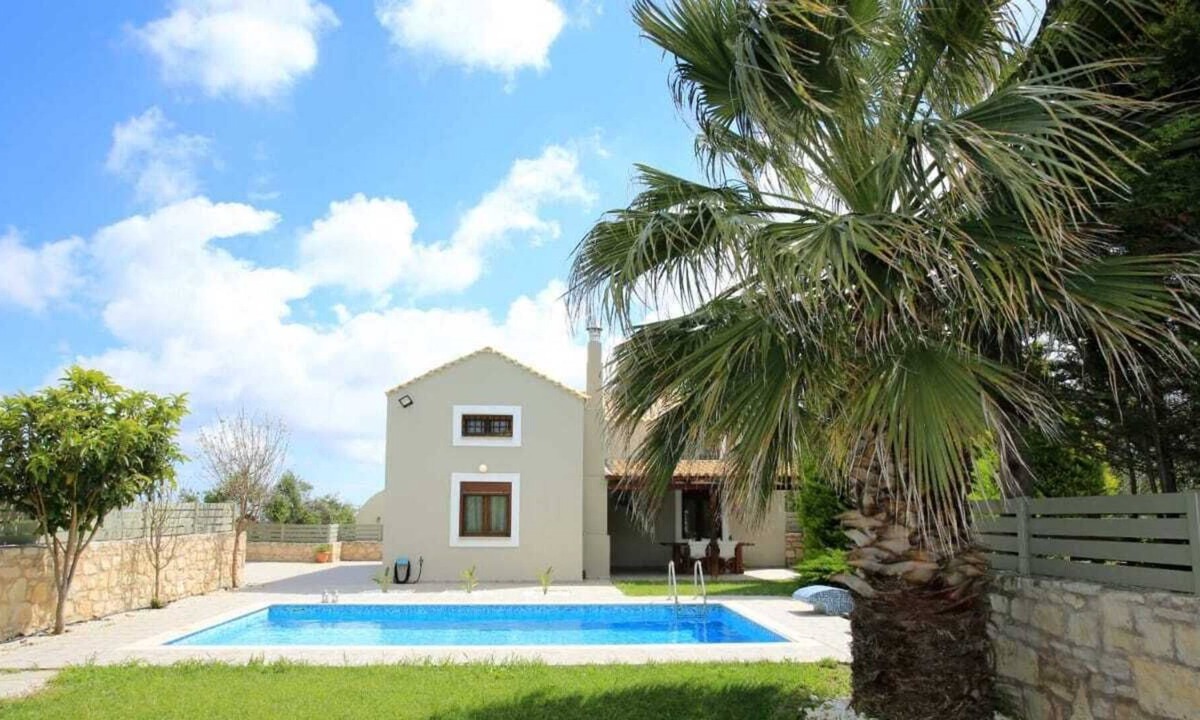 Galipe Villa | Villa Katerina with private pool