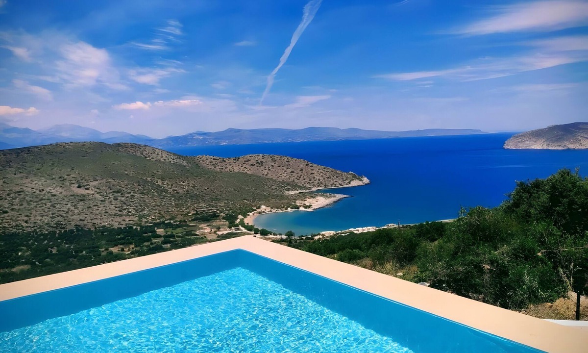 Pefki Villa | Villa 'Kefali' with Sea View, Wi-Fi and Air Conditioning