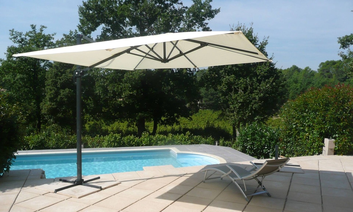 Besse-sur-Issole Villa | Villa les Caillols,Vineyard View, Private Pool, Between Aix-en-Pce and St Tropez