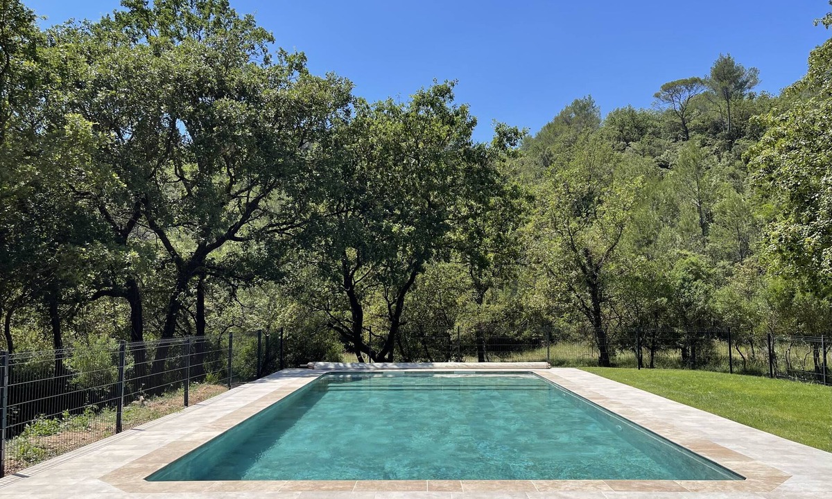 Meounes-les-Montrieux Villa | Villa Magnifique au Coeur de la Forêt