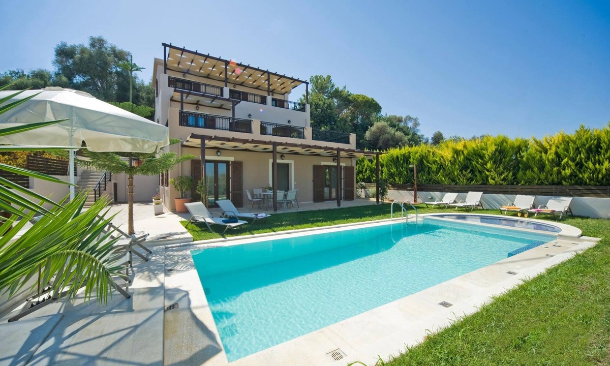 Pigianos Kampos Villa | Villa Orsalia with private pool