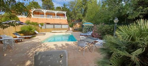 Vidauban House | Villa Rock Paradise
