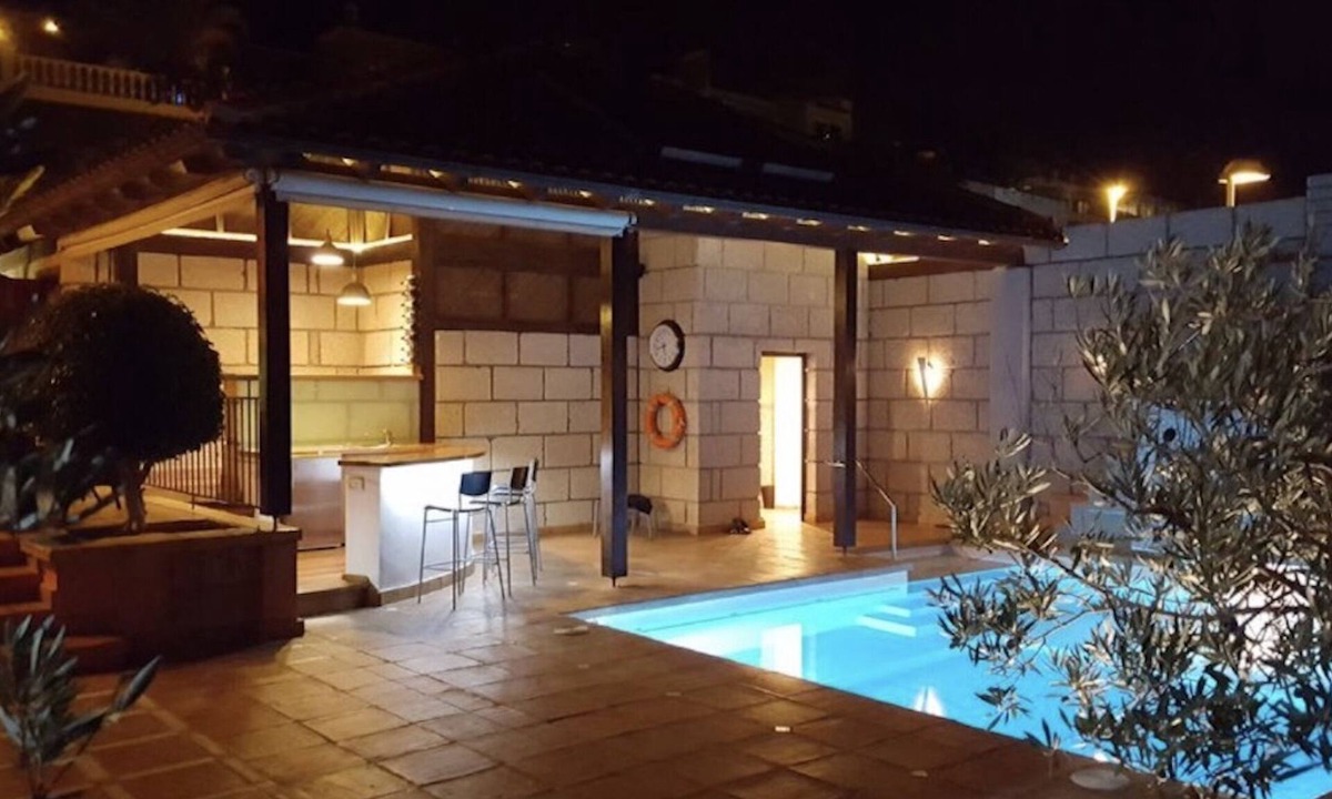 Costa Adeje House | Villa Strelitzia with private heated pool, counter current, sea view, wifi