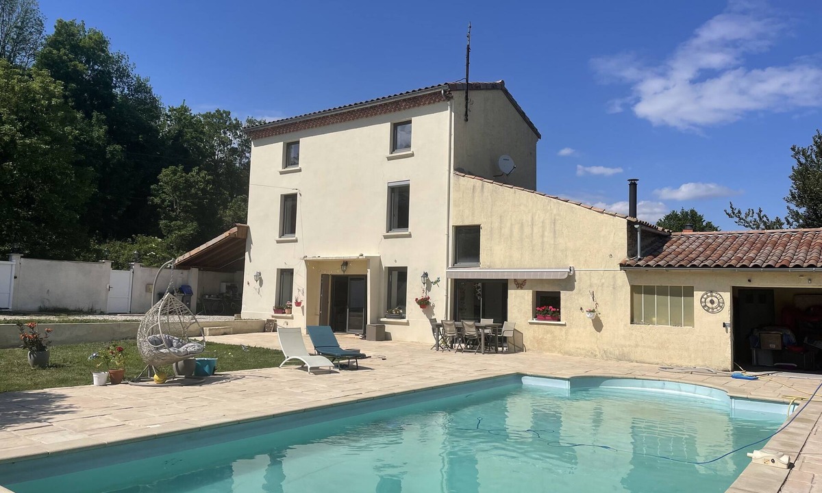 Valence House | Villa with large private pool. the countryside in Valencia