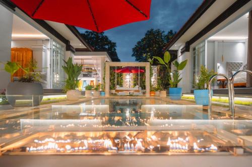 Petitenget Villa | Villa Xxtra - Luxury 4BR Villa - Sauna, Bar & Cold Plunge