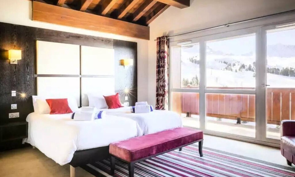 Belle Plagne Hotel | Village Club MMV Les Deux Domaines * - Communicating Rooms 4 People - full board