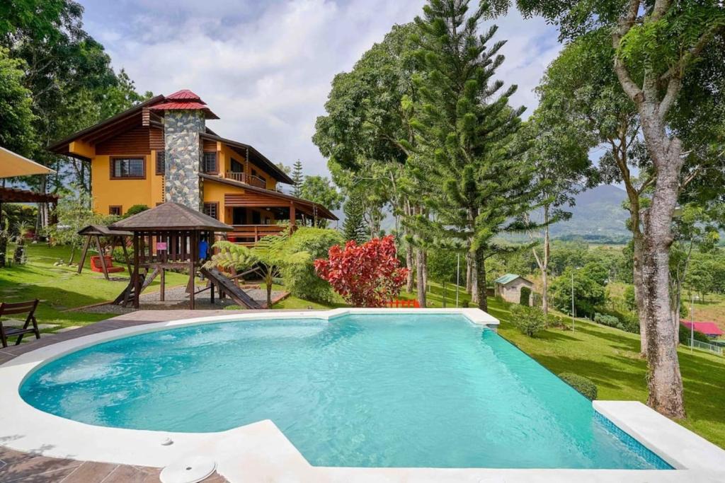 Villa Altagracia Villa | Villayrmaecolodge Losmogotes Piccuzisauna