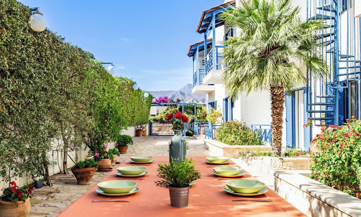 Agios Dimitrios Apartment | Vitorakis Apartments