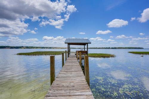 Babson Park House | Waterfront Home on Crooked Lake w/Game Room!
