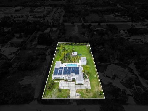 Princeton Villa | White House , Family Adventure , Miami and Keys ,Heather Pool
