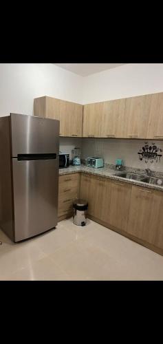 Yamasa Apartment | White sands
