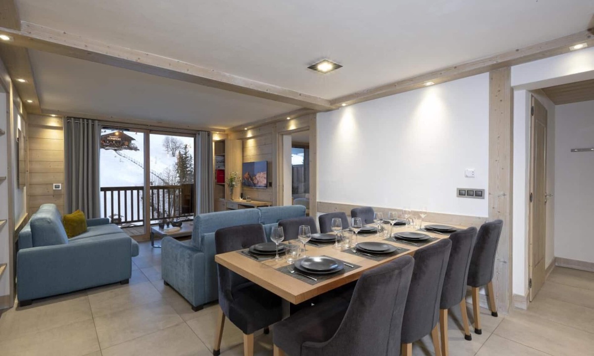 Le Grand-Bornand Apartment | Wifi, 100m from resort center, fitness, swimming pool, sauna, hammam, terrace, balcony, parking, tv