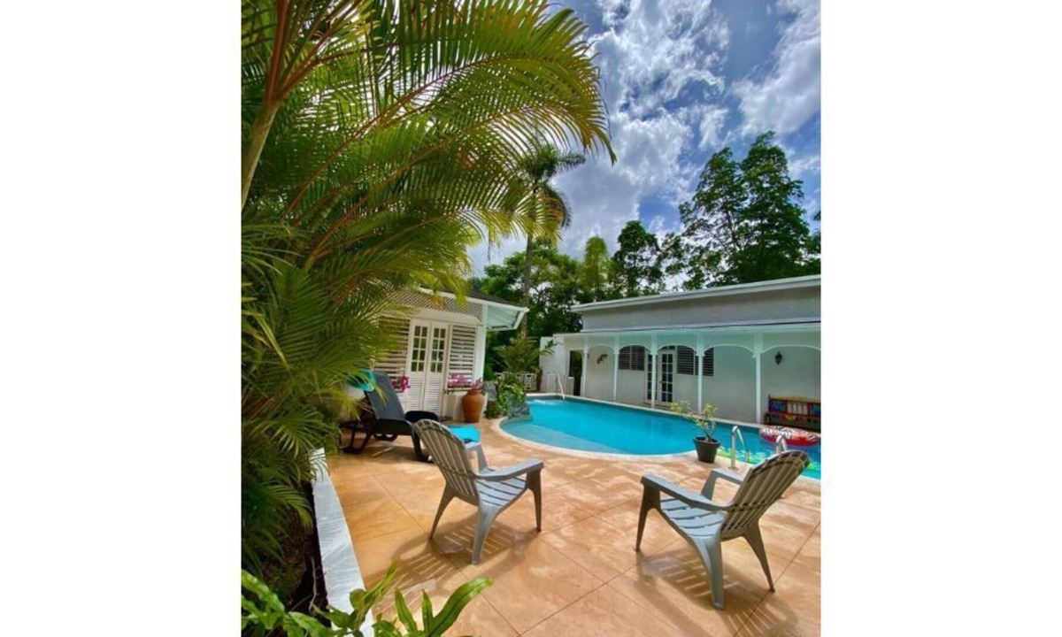 Newcastle Villa | Wind Down Villa 4bdr 3bth w/ Private Pool & River