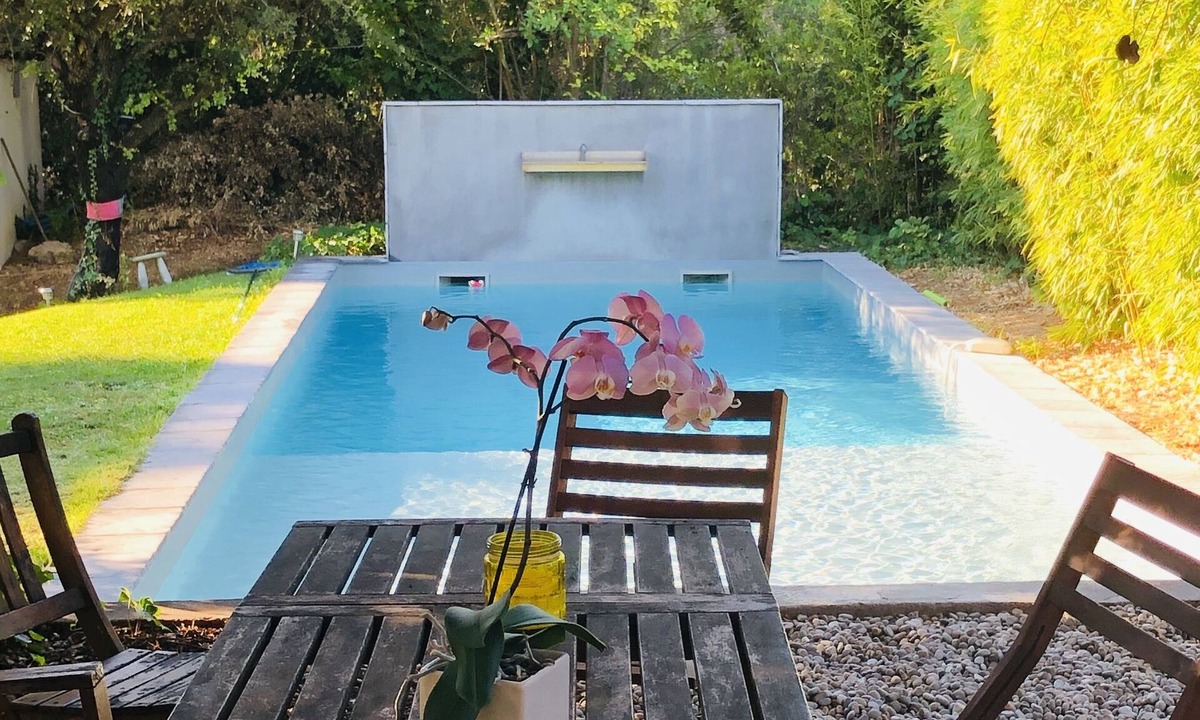 Saint-Marc-Jaumegarde House | Wonderful french house with pool