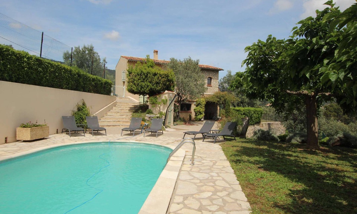 Callas House | Your Provençal Escape among Olive Trees, with a Private Pool