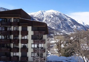 6th floor, view mountain, balcony, parking, tv, ski locker, 31m², Serre Chevalier