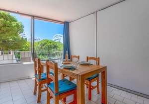 Apartment du Parc II-2 by Interhome