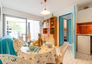 Apartment du Parc II-2 by Interhome