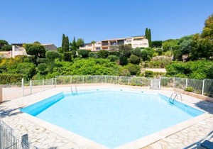 Apartment Les Coteaux de la Nartelle-25 by Interhome